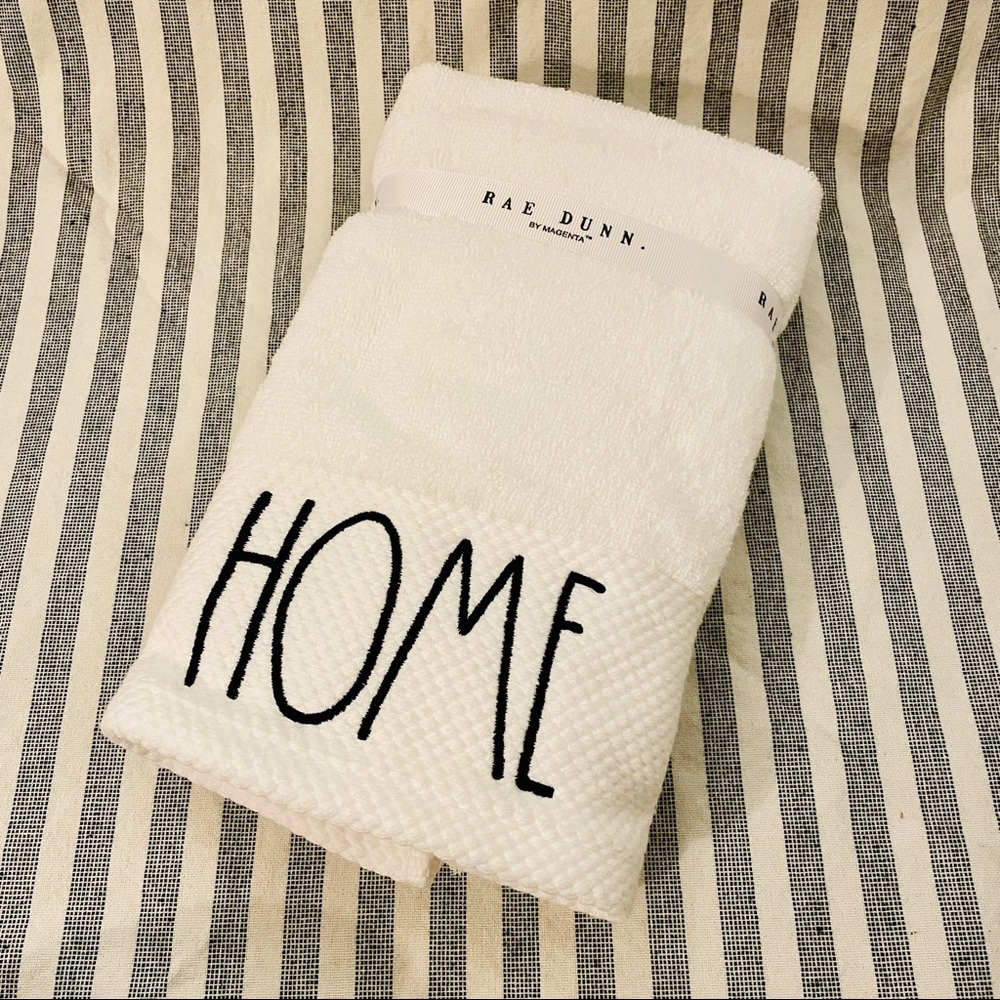 [SOLD] New!【Rae Dunn】Home 2 hand towels☆